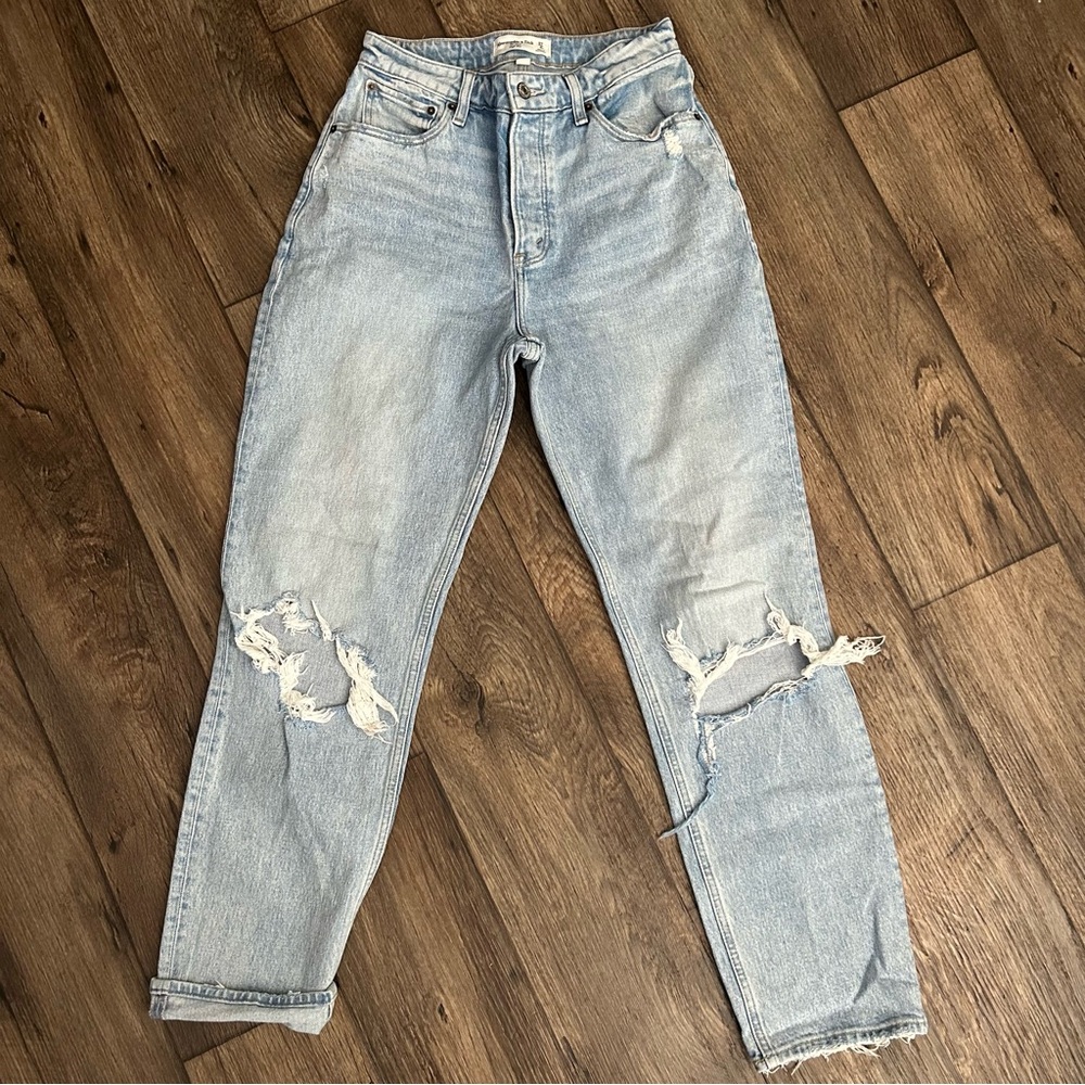 Abercrombie & Fitch Jeans Womens 27 / 4 Distressed Dad High Rise Curve Love Blue